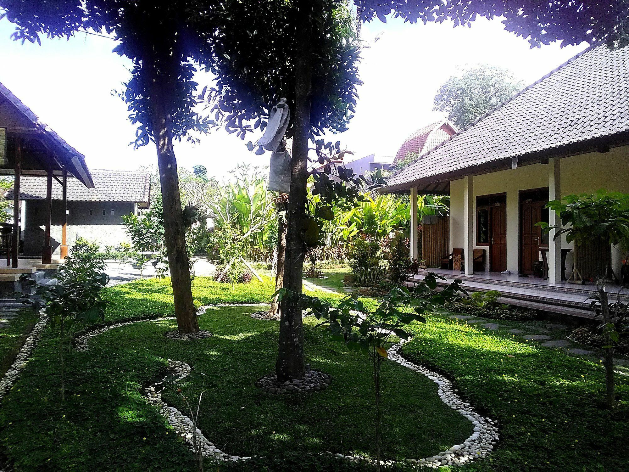 Gasthuis Astawa House